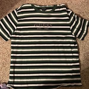 Guess T shirt